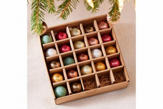 West Elm Pure Boxed Ornaments (Σετ 25)